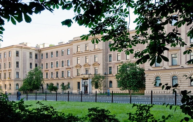 تحصیل پزشکی در دانشگاه پاولوف سن پترزبورگ روسیه